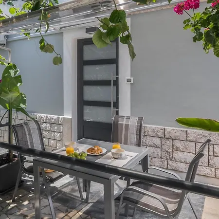 Apartment Citar Porec Exterior photo